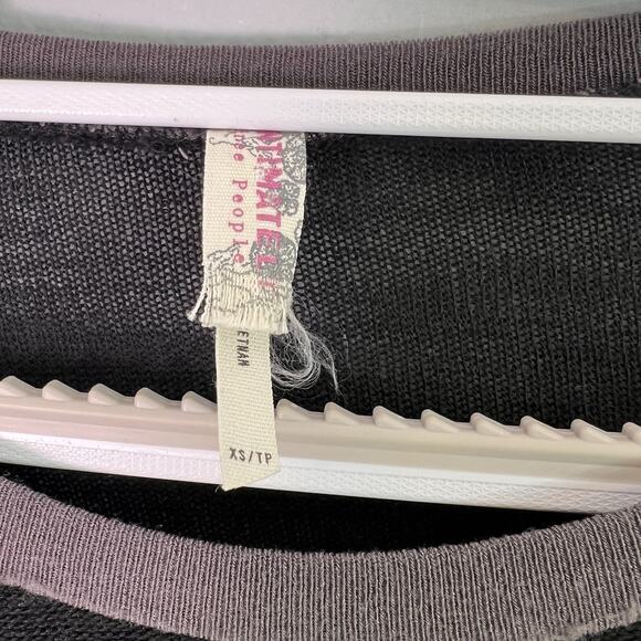 Intimately Free People Top/Sweater Women's Size XS Black w/Grey Collar Raw Hem - Picture 4 of 8